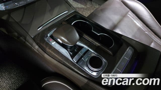 Kia The K9 2018 — ფოტო 7/20