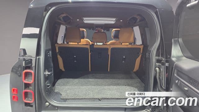 Land Rover Defender 2022 — ფოტო 18/20