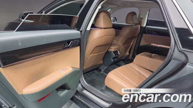 Hyundai Grandeur 2023 — фото 12 из 20