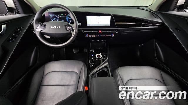 Kia Niro 2024 — Şəkil 7/20
