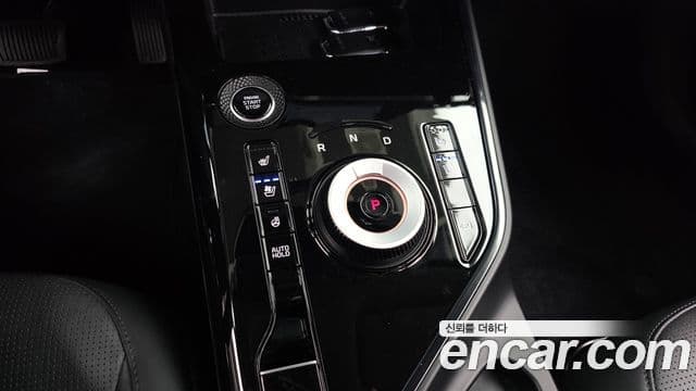 Kia Niro 2024 — Şəkil 9/20