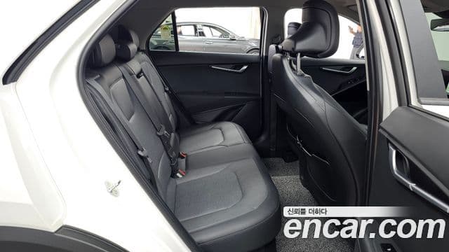 Kia Niro 2024 — Şəkil 12/20