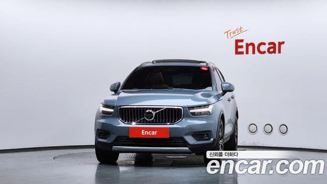 Volvo XC40 2021 — Şəkil 3/20