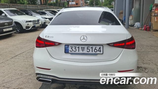 Mercedes-Benz C-Class 2025 — ფოტო 4/17