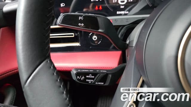 Porsche Taycan 2022 — Photo 31/36