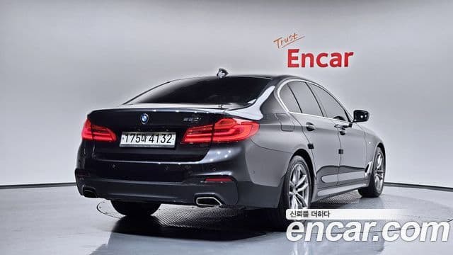 BMW 5 Series 2020 — Şəkil 2/20