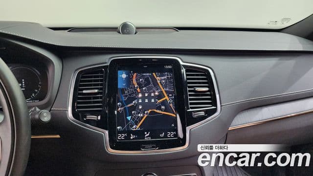 Volvo XC90 2022 — Фото 11/20