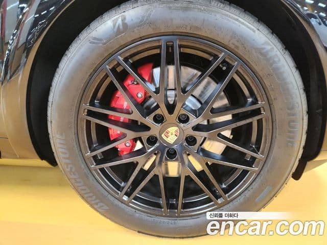 Porsche Cayenne 2025 — Şəkil 4/20