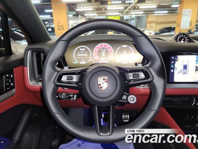Porsche Cayenne 2025 — Şəkil 9/20