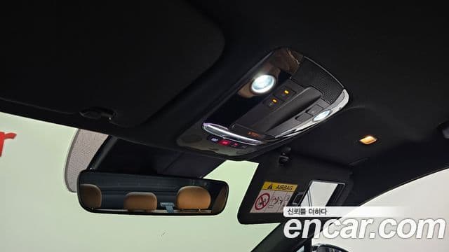 Kia K5 2023 — ფოტო 16/20
