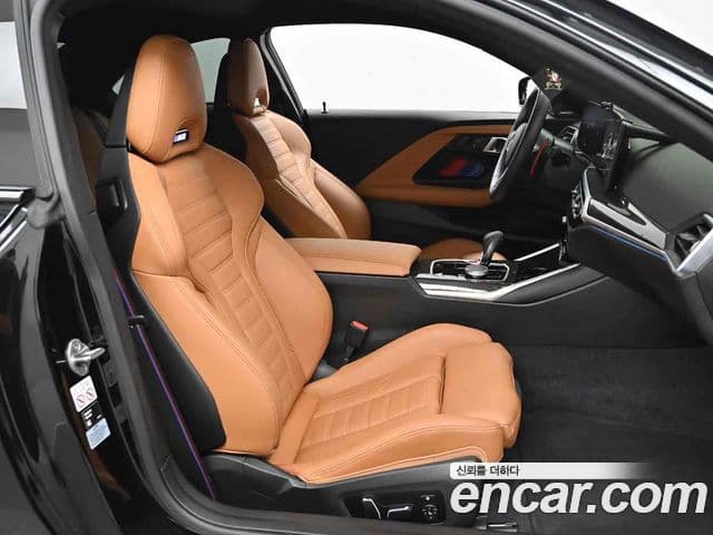 BMW M2 2024 — ფოტო 8/20