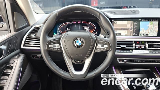 BMW X5 2023 — ფოტო 13/20