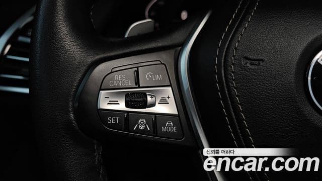 BMW X5 2023 — ფოტო 29/36