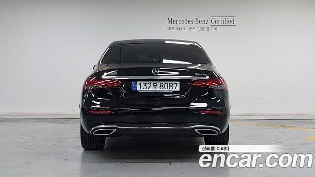 Mercedes-Benz E-Class 2023 — ფოტო 3/17