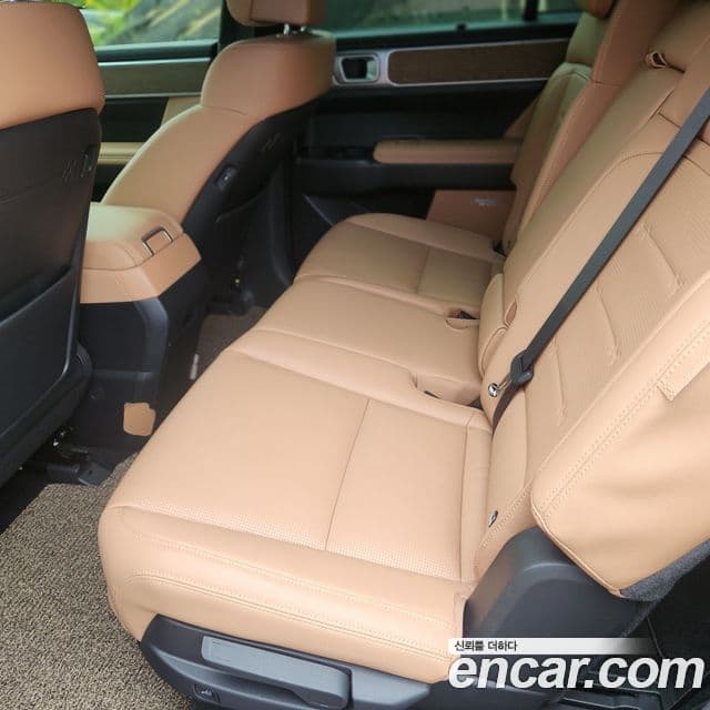 Hyundai Santa Fe 2024 — Şəkil 9/20