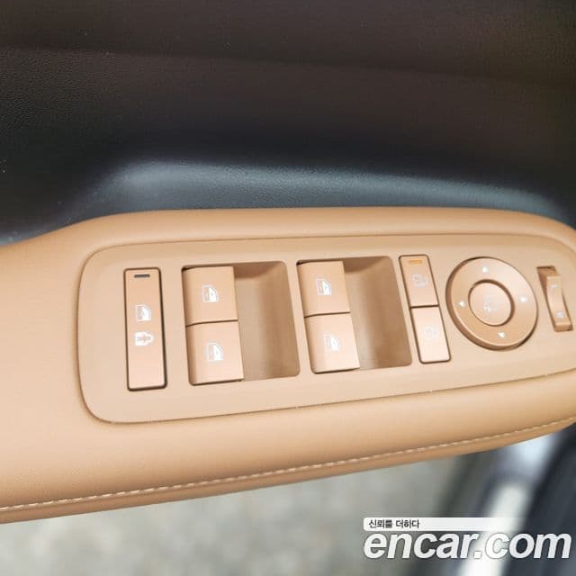 Hyundai Santa Fe 2024 — Şəkil 17/20