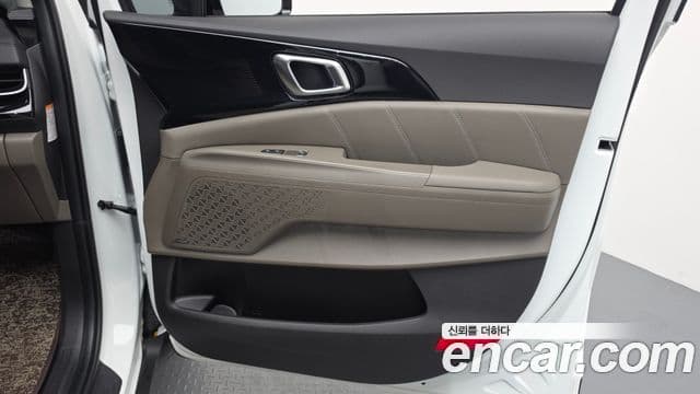 Kia Carnival 2026 — ფოტო 13/34