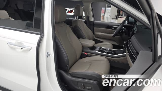 Kia Carnival 2026 — ფოტო 29/34