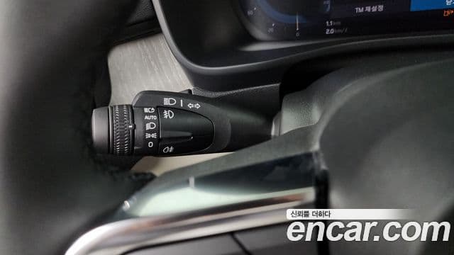 Volvo XC40 2024 — Şəkil 16/33