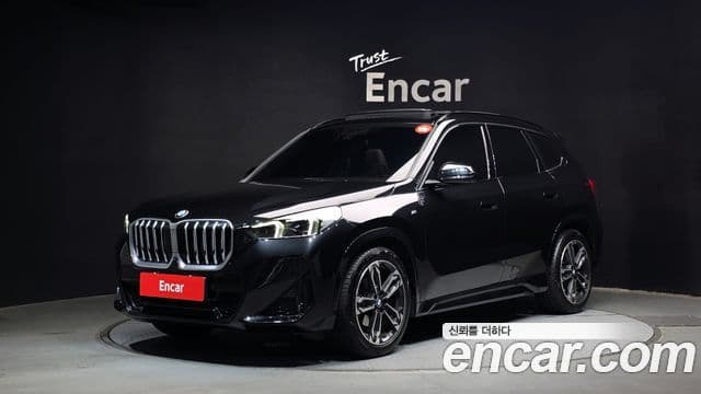 BMW X1 2023 — Фото 1/20