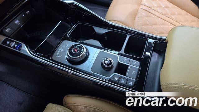 Kia Sorento 2023 — Şəkil 9/20