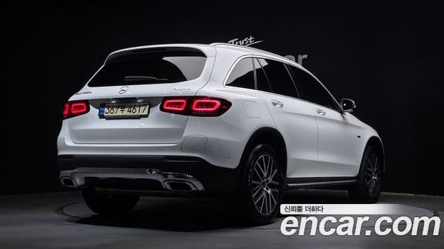 Mercedes-Benz GLC-Class 2021 — фото 2 из 20