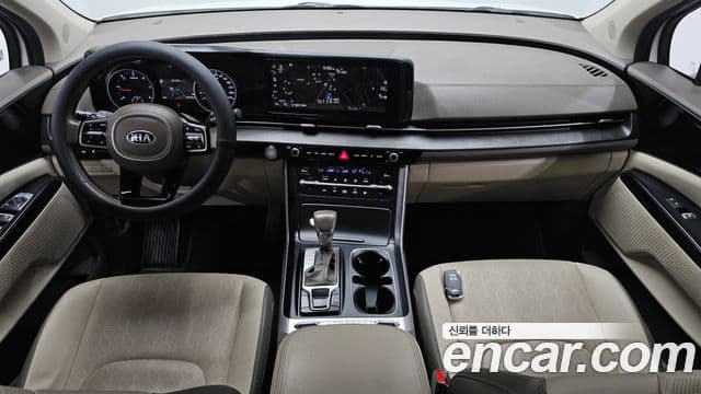 Kia Carnival 2020 — Фото 7/20