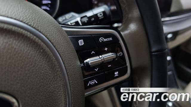 Kia Carnival 2020 — Фото 15/20