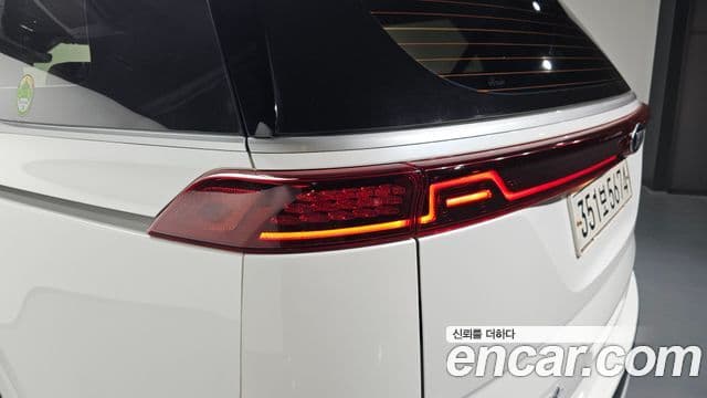 Kia Carnival 2020 — Şəkil 34/34
