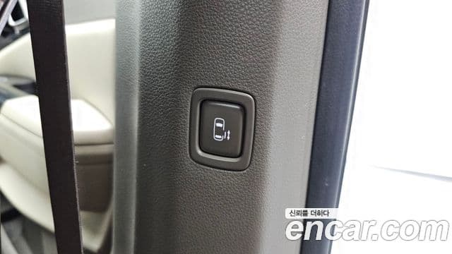 Kia Carnival 2020 — Şəkil 22/34