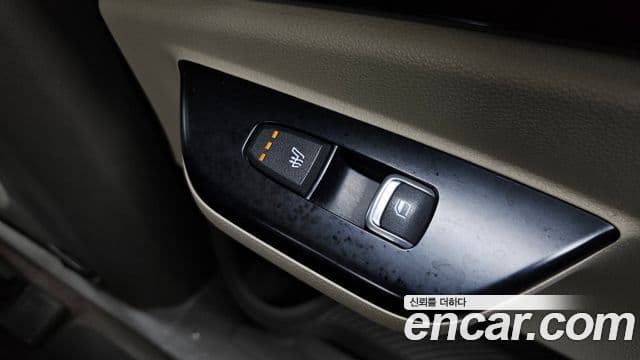 Kia Carnival 2020 — Şəkil 17/34