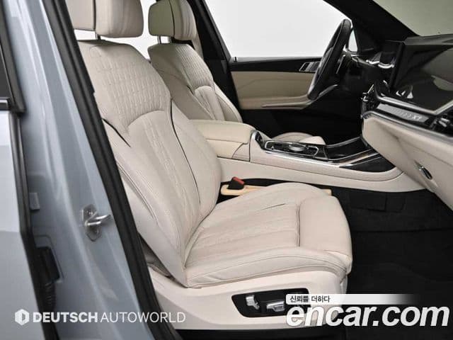 BMW X7 2025 — Şəkil 9/20