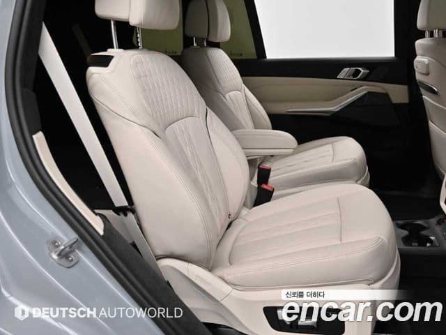 BMW X7 2025 — Şəkil 11/20