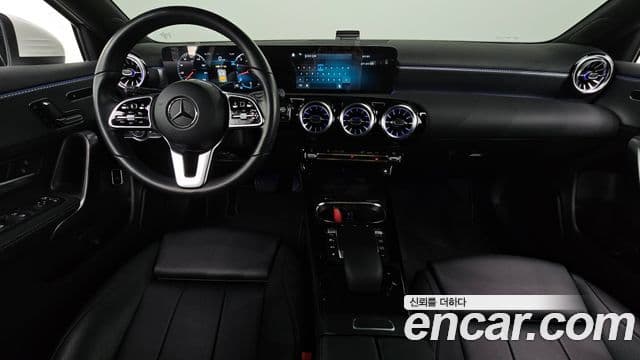 Mercedes-Benz A-Class 2021 — фото 7 из 20