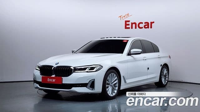 BMW 5 Series 2021 — ფოტო 1/20