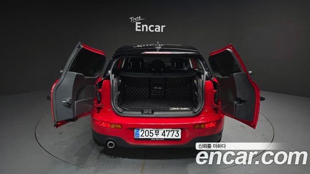 Mini Cooper Clubman 2023 — Şəkil 19/20