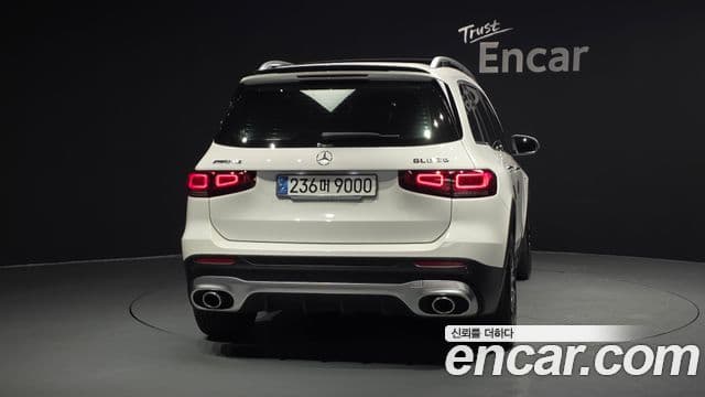 Mercedes-Benz GLB-Class 2023 — Şəkil 4/20