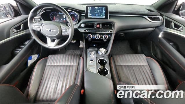 Genesis G70 2019 — ფოტო 7/20