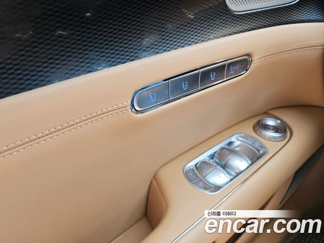 Genesis G90 2023 — ფოტო 13/20