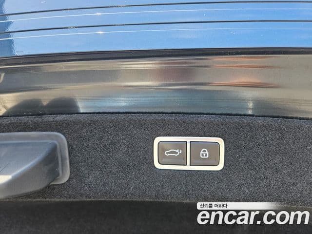 Genesis G90 2023 — фото 20 из 20