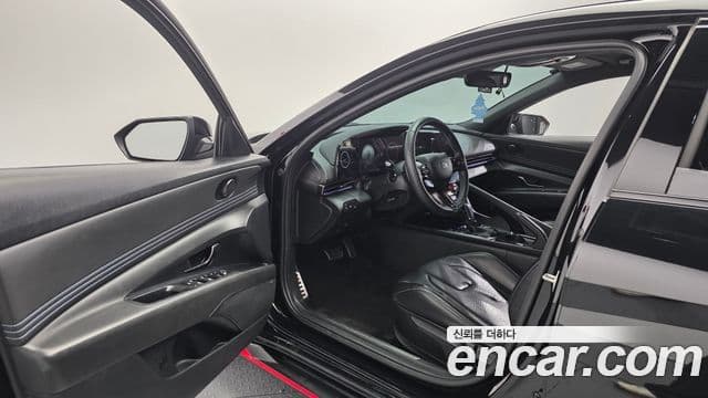 Hyundai Avante 2023 — ფოტო 10/20