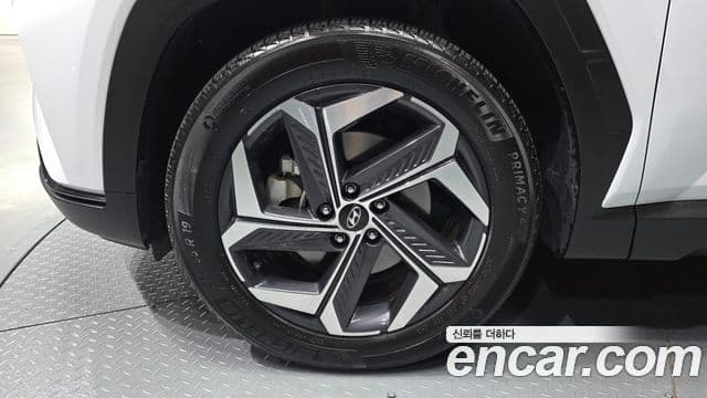 Hyundai The New Tucson 2023 — ფოტო 5/20