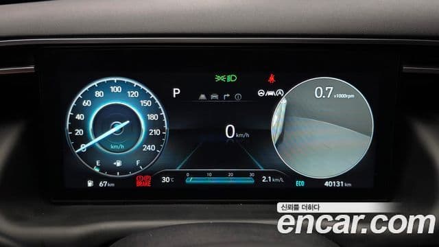 Hyundai The New Tucson 2023 — ფოტო 8/20