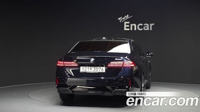 BMW 5 Series 2024 — Şəkil 4/20