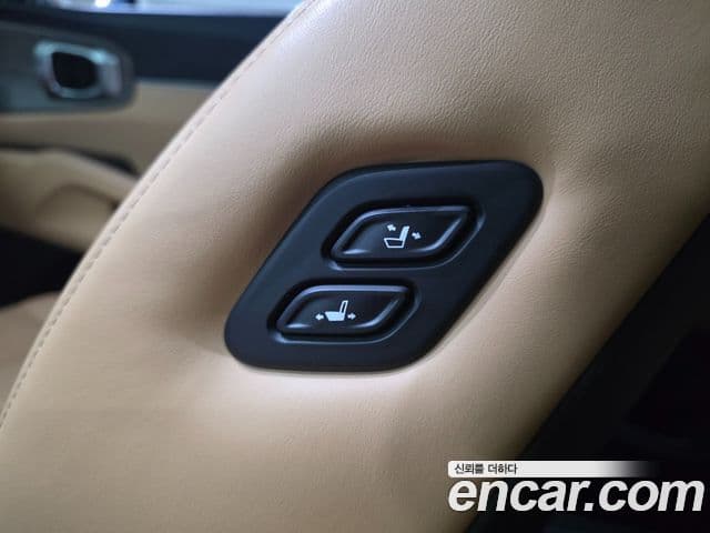 Kia Sorento 2022 — ფოტო 15/20
