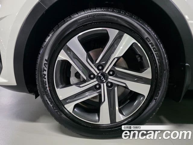 Kia Sorento 2022 — ფოტო 19/20