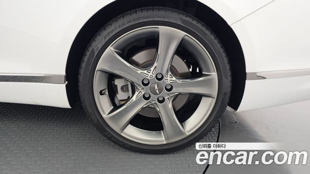 Genesis G80 2021 — ფოტო 10/33