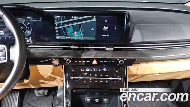 Kia Carnival 2023 — Фото 13/20