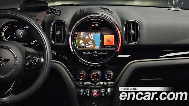 Mini Cooper Countryman 2021 — Şəkil 16/20