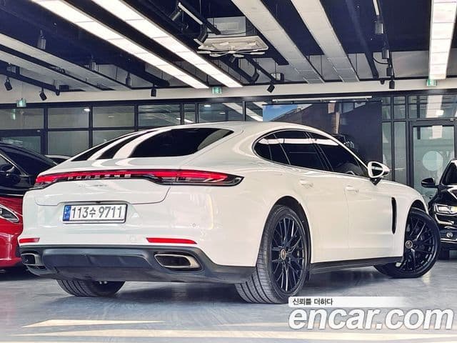 Porsche Panamera 2021 — Photo 11/20